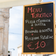 Illustration for article titled Handwritten menus are perceived by diners as offering better, healthier foodem/em